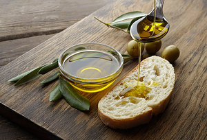 The Order You Eat May Matter - Copyright – Stock Photo / Register Mark